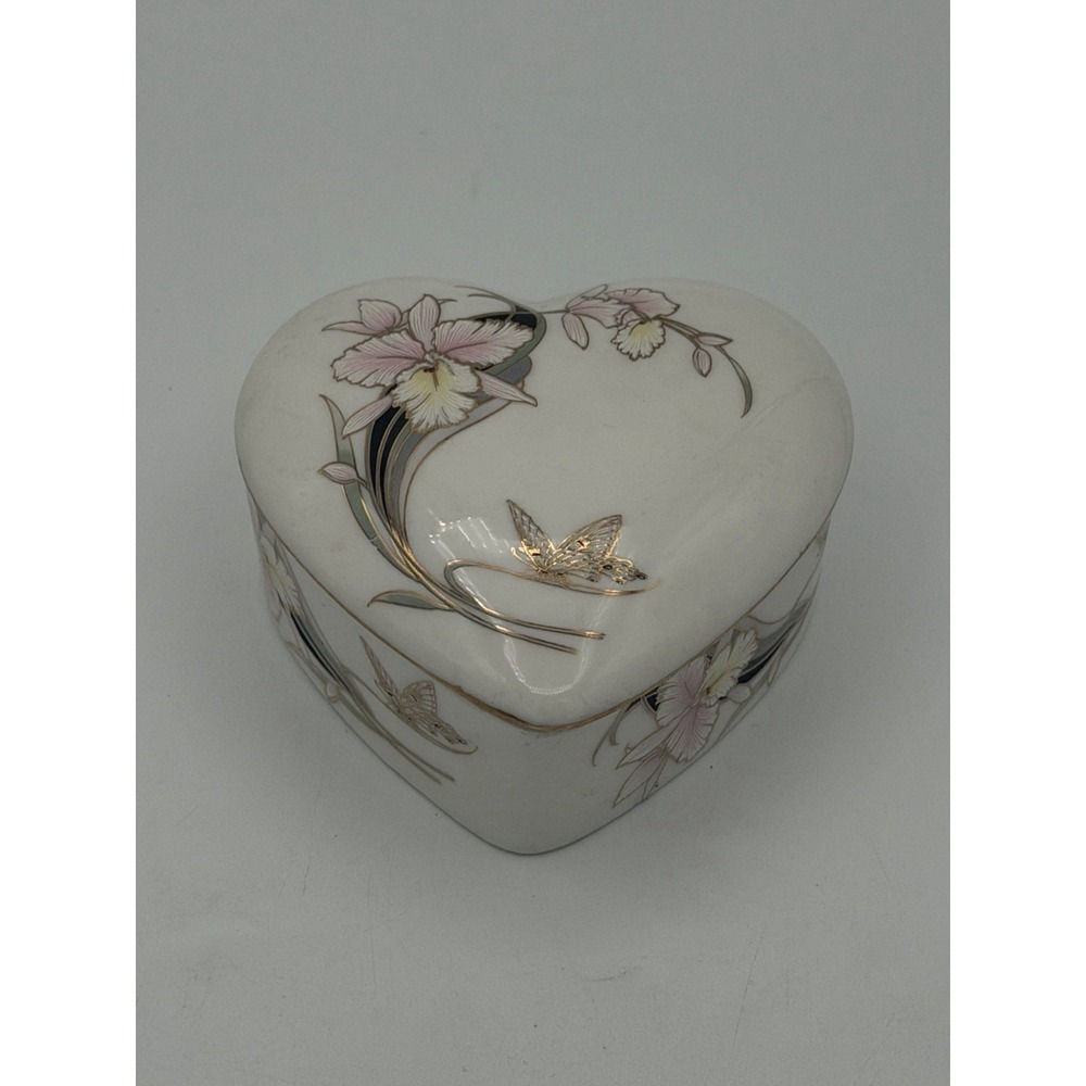 Vintage JAPAN Bone China ORCHID GARDEN BUTTERFLY Heart Shape Trinket Box & Lid